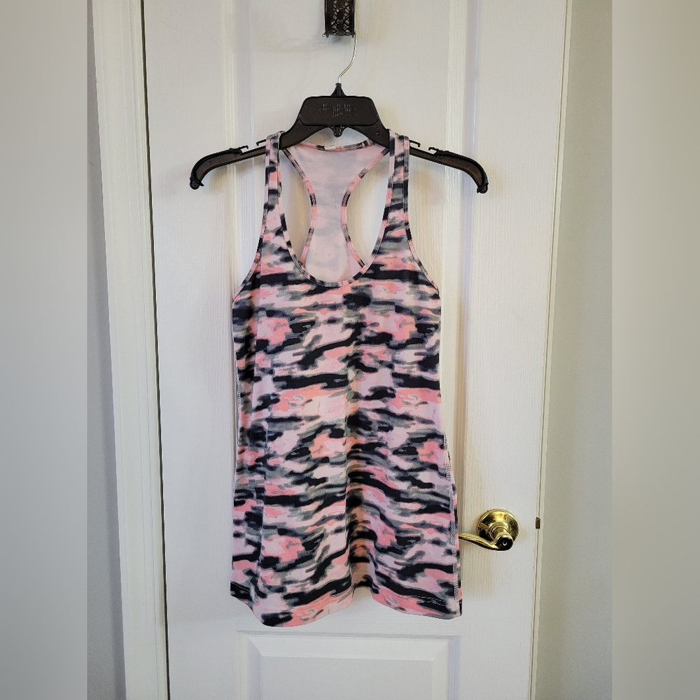 Lululemon Cool Racerback Fitted Tank Top Wamo Camo Barely Pink Size 8